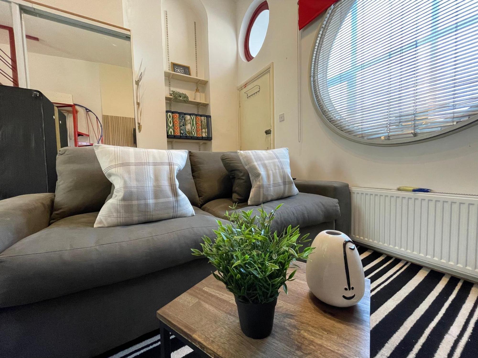 Gorgeous And Cosy 2 Bed Apartment In Central Fulham Londra Exterior foto